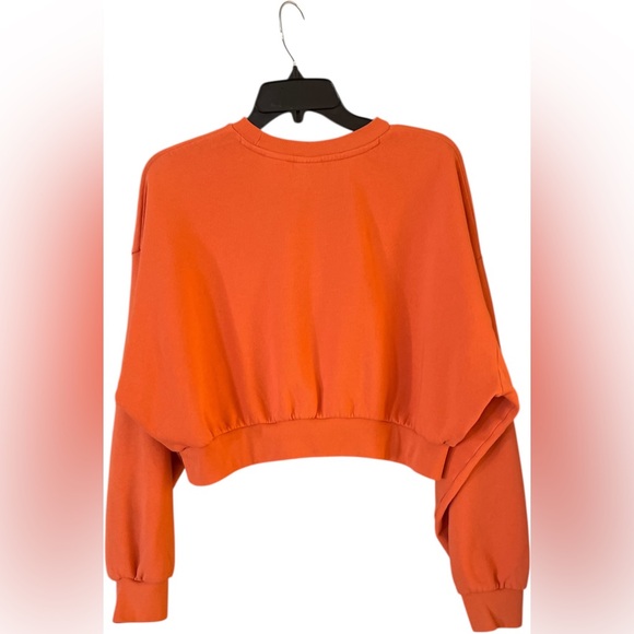 Levi’s Cropped Logo Sweatshirt Pullover Orange Medium Streetwear - Picture 2 of 6